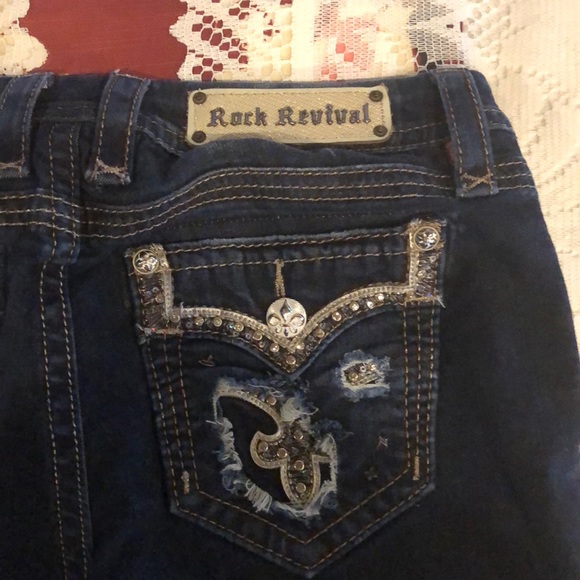 Rock Revival Shorts - Picture 6 of 7